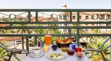 Hotel Akabar