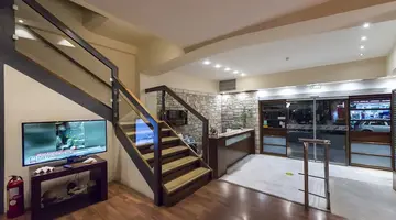 Hotel Akroyali