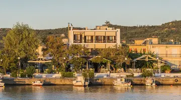Hotel Akroyali