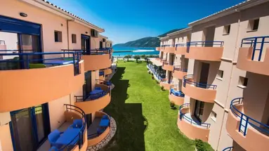 Hotel Akroyiali Resort