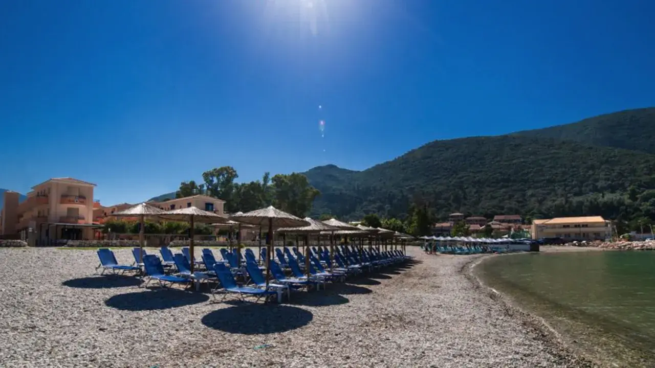 Hotel Akroyiali Resort