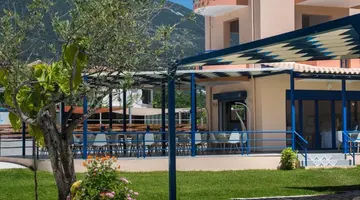 Hotel Akroyiali Resort