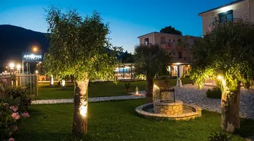Hotel Akroyiali Resort
