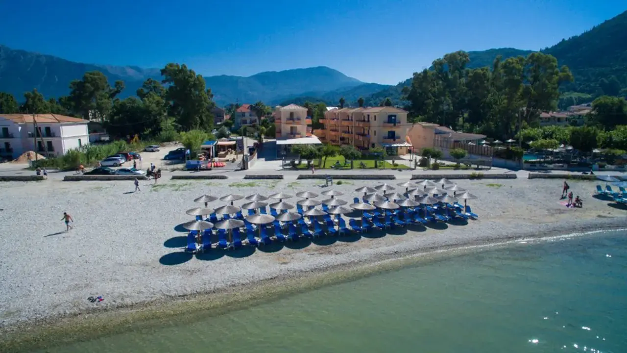 Hotel Akroyiali Resort