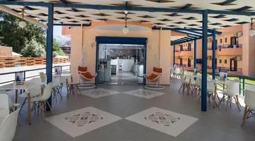 Hotel Akroyiali Resort