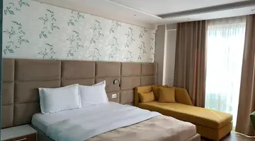 HOTEL ALBANIAN STAR