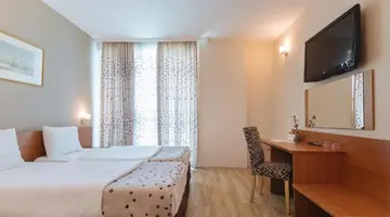 HOTEL ALBANIAN STAR