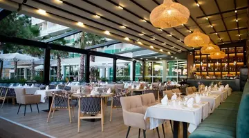 HOTEL ALBANIAN STAR