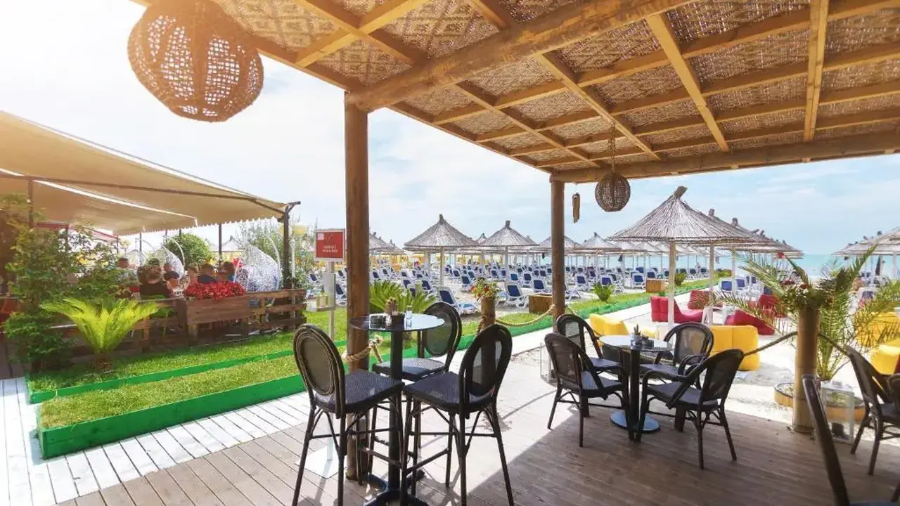 HOTEL ALBANIAN STAR