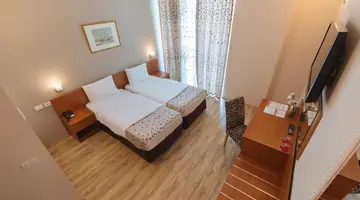 HOTEL ALBANIAN STAR