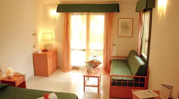 Hotel Albaruja