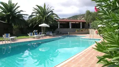 Hotel Albaruja