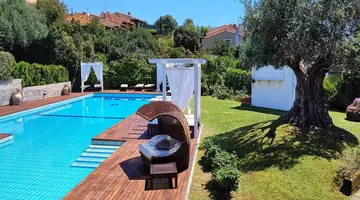 Hotel Albaruja