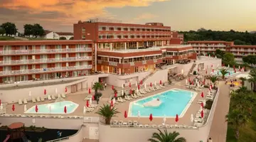 HOTEL ALBATROS PLAVA LAGUNA