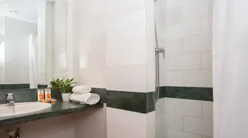 Hotel Alea