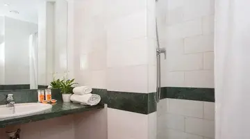 Hotel Alea