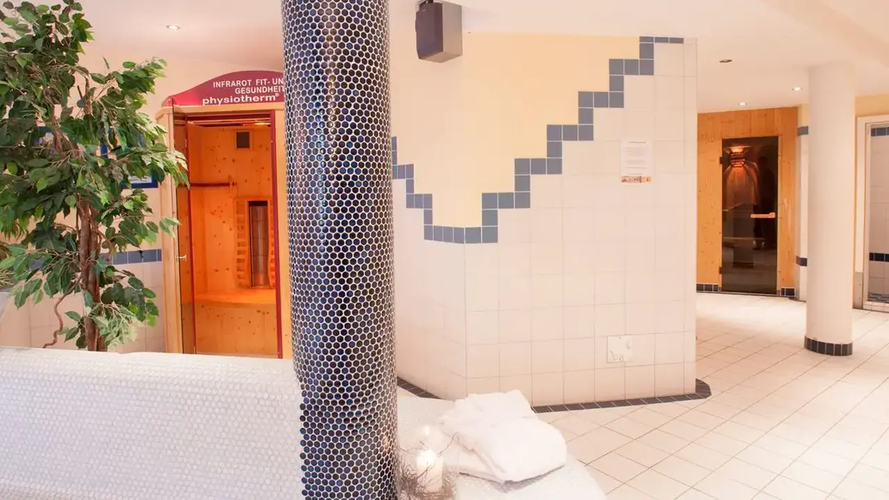 Hotel Alpenfriede