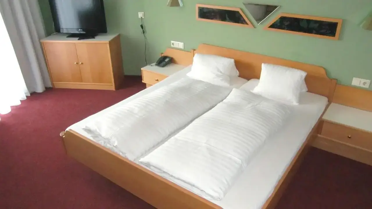 Hotel Alpenfriede