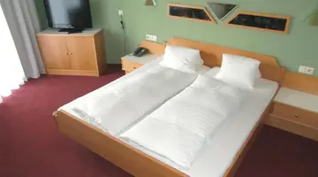 Hotel Alpenfriede