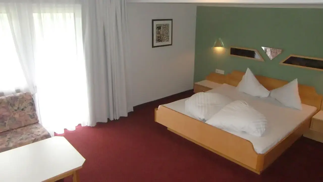 Hotel Alpenfriede