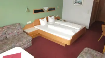 Hotel Alpenfriede