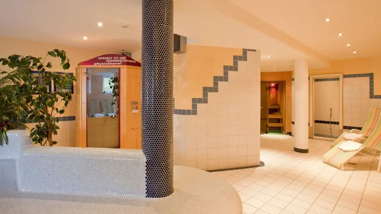 Hotel Alpenfriede