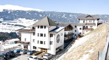 Hotel Alpenfriede