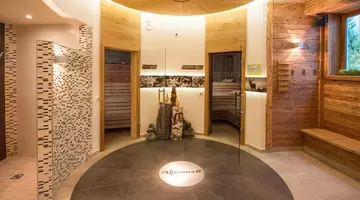 Hotel Alpenwelt