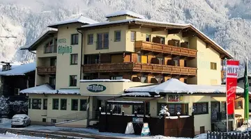 Hotel Alpina