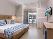 Hotel Alykanas Village