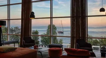 Hotel Ambasador