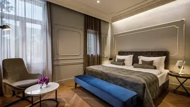 Hotel Ambasador
