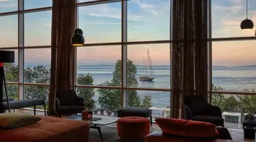 Hotel Ambasador