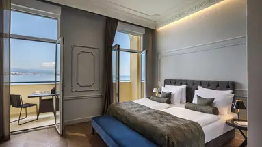 Hotel Ambasador