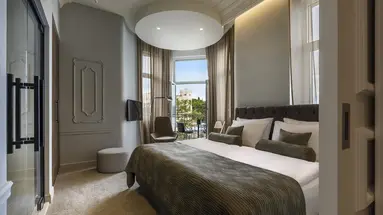Hotel Ambasador