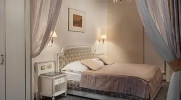 Hotel Ambassador Zlata Husa