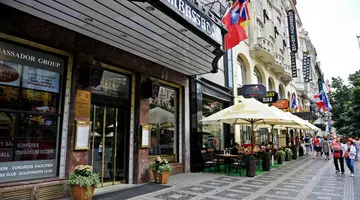 Hotel Ambassador Zlata Husa