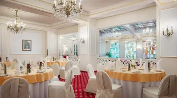 Hotel Ambassador Zlata Husa