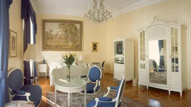 Hotel Ambassador