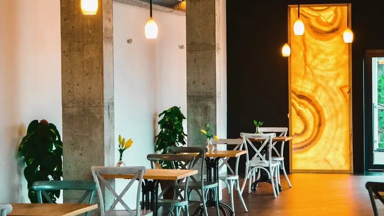 Hotel Amber Port