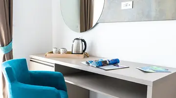 HOTEL AMFORA