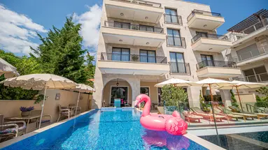 HOTEL AMFORA