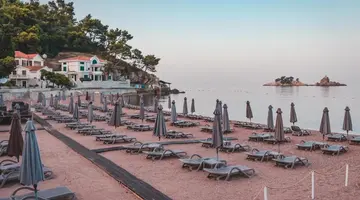 HOTEL AMI BUDVA PETROVAC