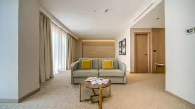 HOTEL AMI BUDVA PETROVAC