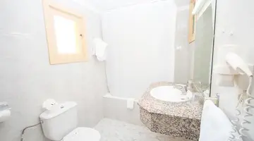 HOTEL AMIC GALA