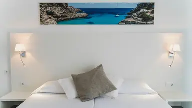 HOTEL AMIC MIRAFLORES