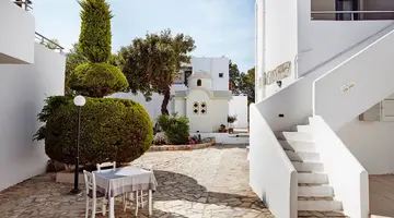 Hotel Amnissos Residence