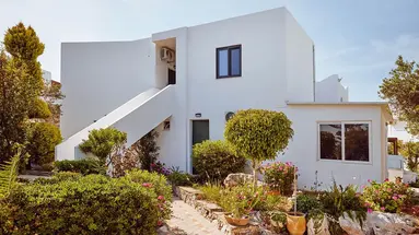 Hotel Amnissos Residence