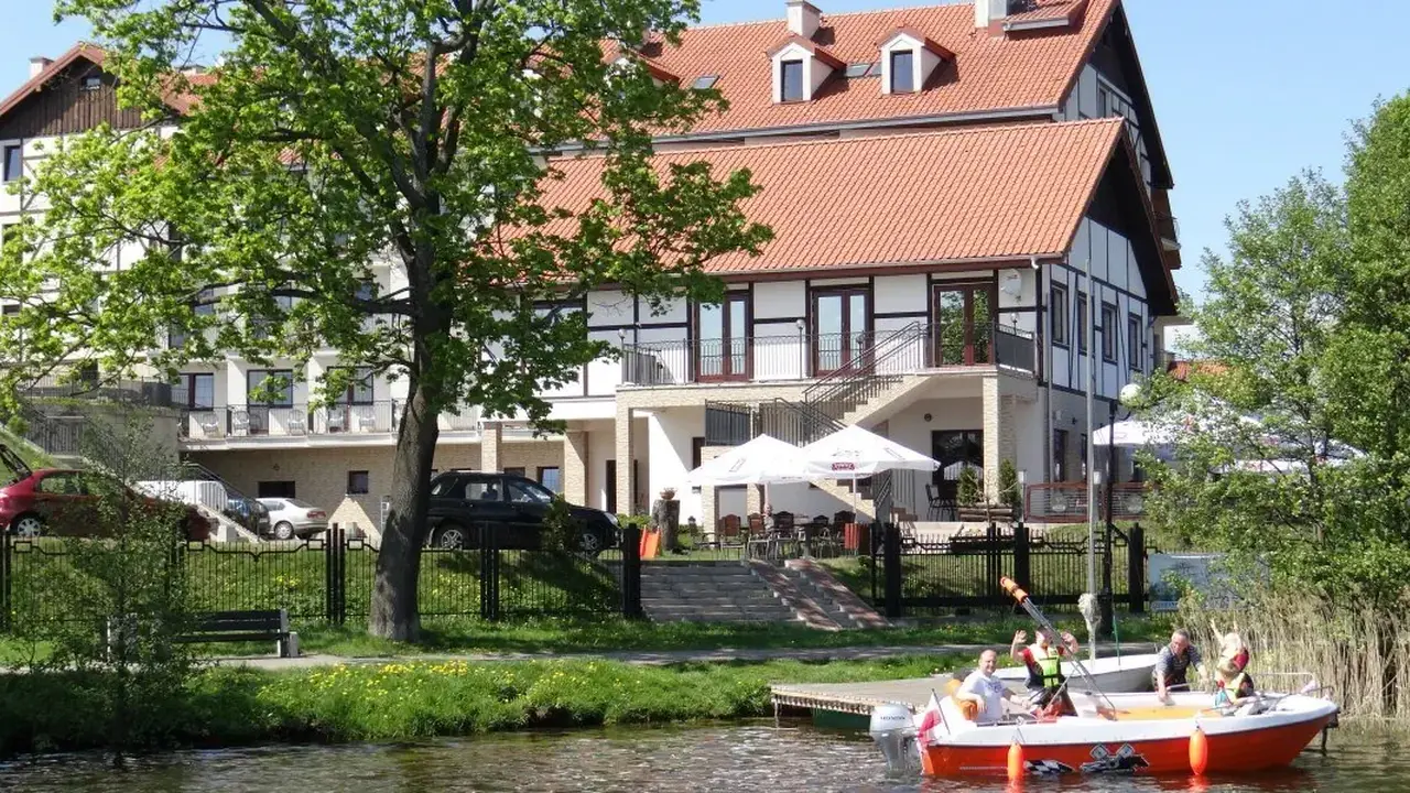 Hotel Anek