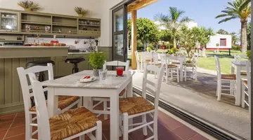Hotel Anissa Beach & Village